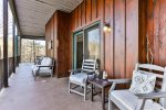 Terrace level outdoor area
